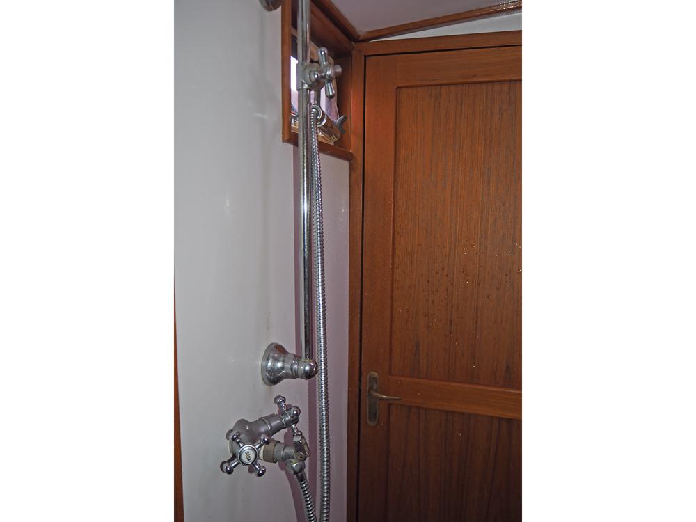 Cabine arri&egrave;re, H&eacute;bergements